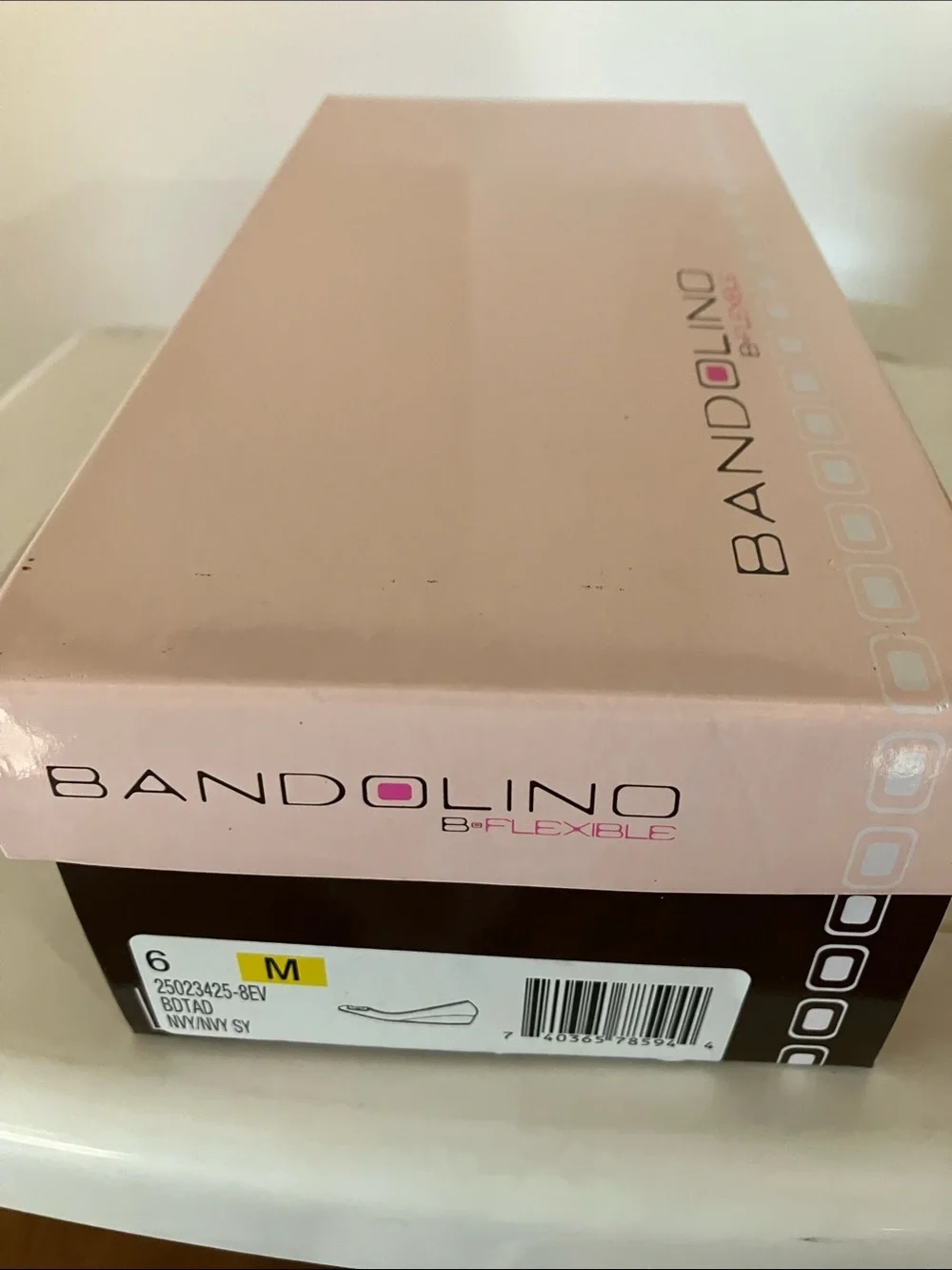 Bandolino Tad Women’s Sz 6 Navy w/Silver Bucket Slip on wedge shoe New w/box